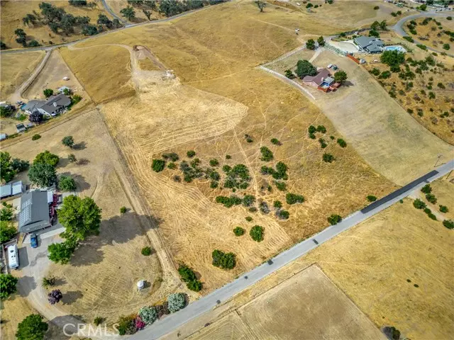 Paso Robles, CA 93446,0 Play Doe Lane