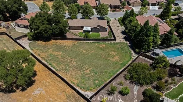 Paso Robles, CA 93446,609 Navajo Avenue