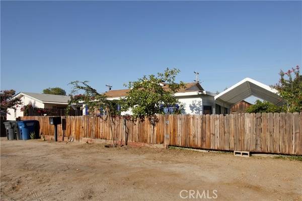 226 Olive Avenue, Taft, CA 93268