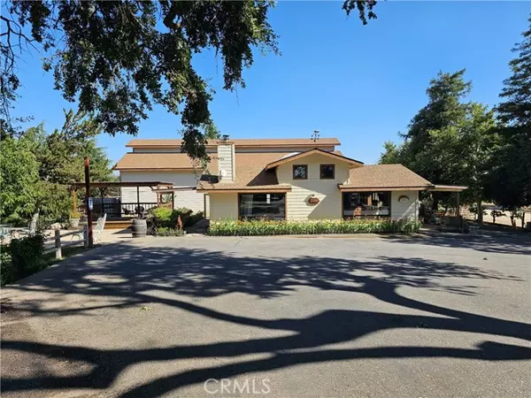 Paso Robles, CA 93446,2023 Twelve Oaks Drive