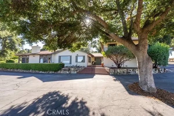 Paso Robles, CA 93446,5161 Vineyard Drive