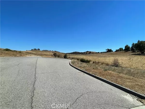 Paso Robles, CA 93446,2140 Holly Drive