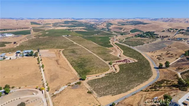 4616 Hog Canyon Road, San Miguel, CA 93451