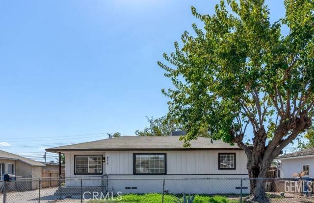 415 Sperry Street, Bakersfield, CA 93307