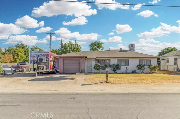 215 Hudson Drive,  Bakersfield,  CA 93307