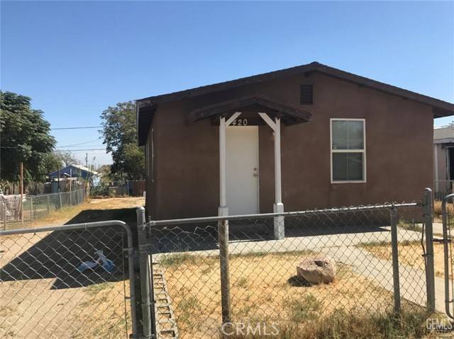 420 Olive Avenue, Taft, CA 93268