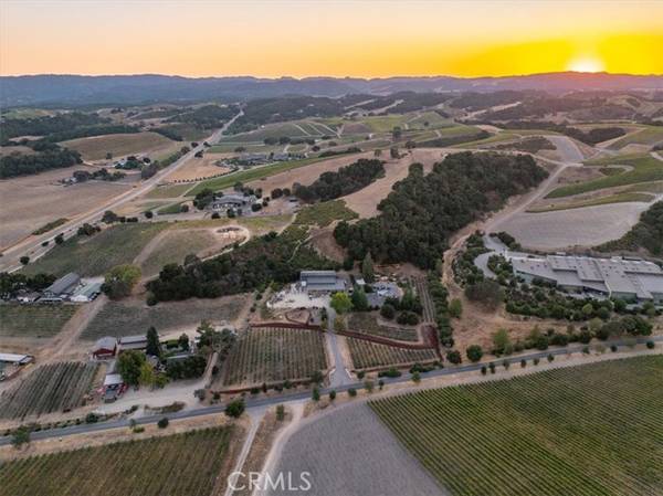 2925 Anderson Road, Paso Robles, CA 93446