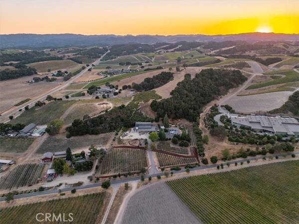 2925 Anderson Road, Paso Robles, CA 93446