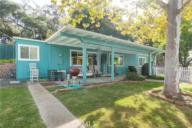 Atascadero, CA 93422,8775 Azucena Avenue