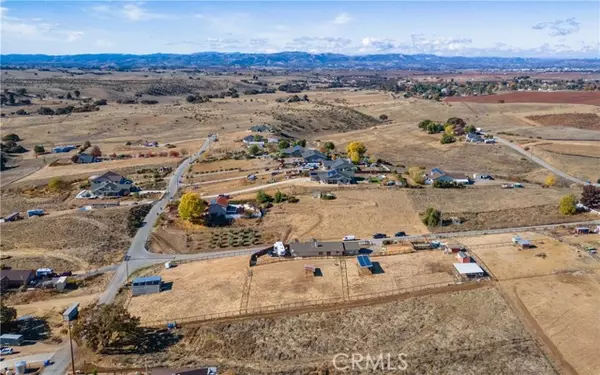 Paso Robles, CA 93446,1690 Buck Way