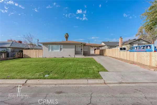 1660 Camino Sierra, Bakersfield, CA 93306