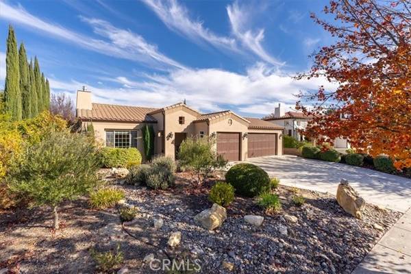 955 Vista Cerro Drive, Paso Robles, CA 93446