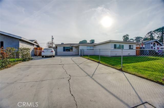 3801 Laverne Avenue, Bakersfield, CA 93309