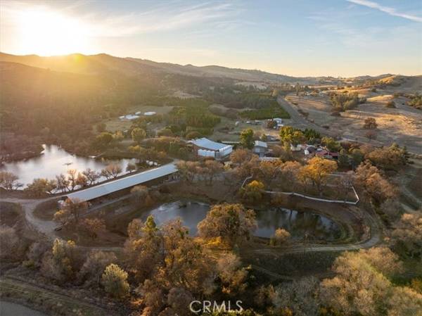 535 Calf Canyon, Creston, CA 93432