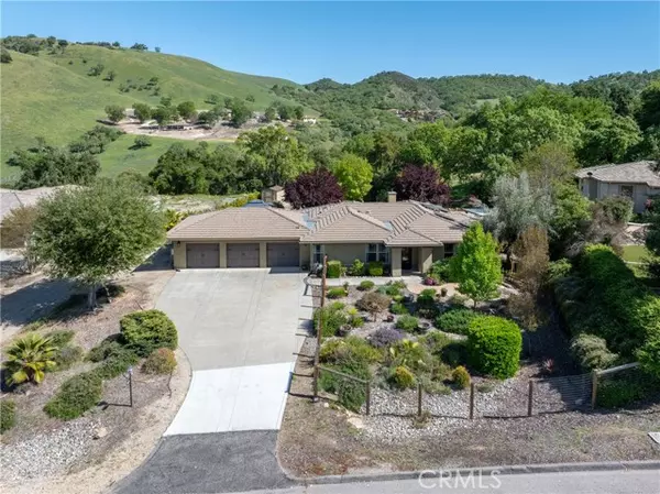 9885 Bluegill Drive, Paso Robles, CA 93446