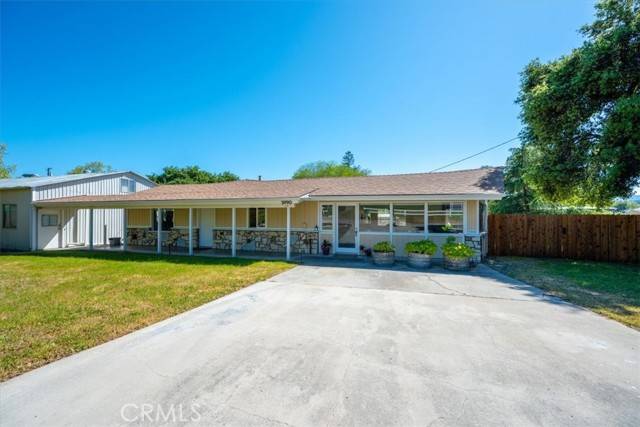 3990 Colima Road, Atascadero, CA 93422