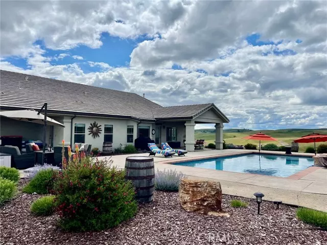 San Miguel, CA 93451,77011 Douglas Road