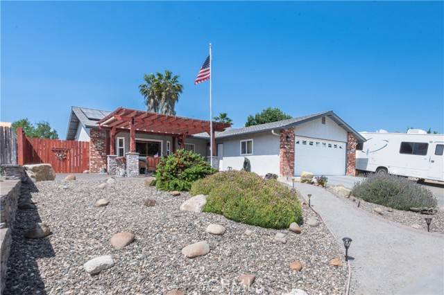 Paso Robles, CA 93446,805 Hogan Place