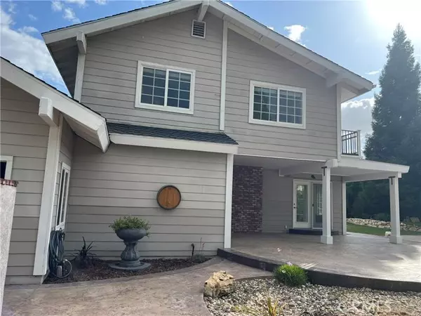 Paso Robles, CA 93446,833 Rolling Hills Road