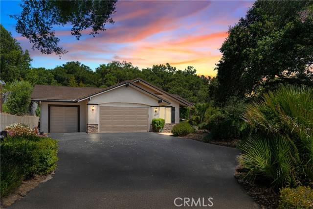 12703 Paso Verde Court, Atascadero, CA 93422
