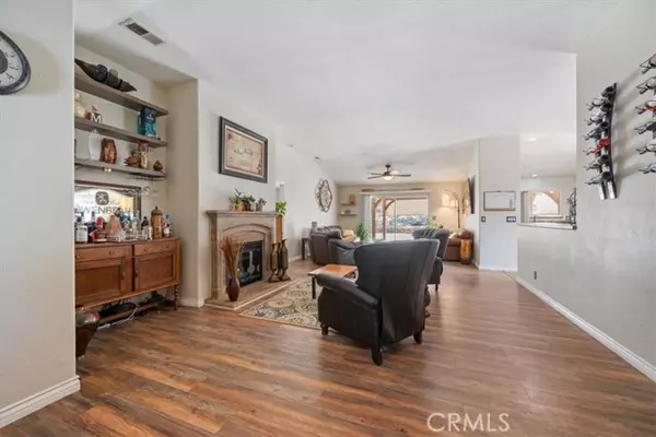 Paso Robles, CA 93446,935 Running Stag Way