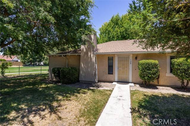 128 Flag Way #A, Paso Robles, CA 93446