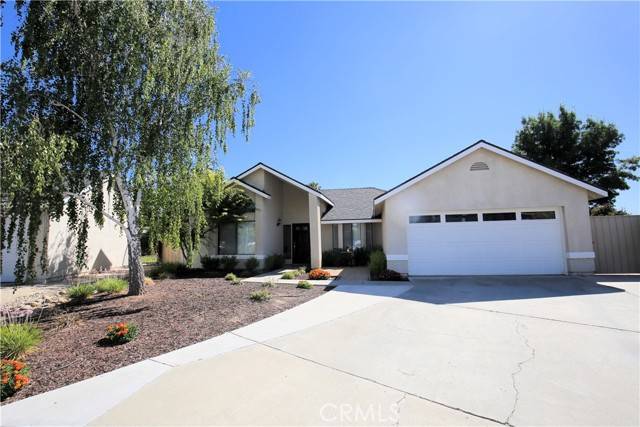 900 Evert Court, Paso Robles, CA 93446