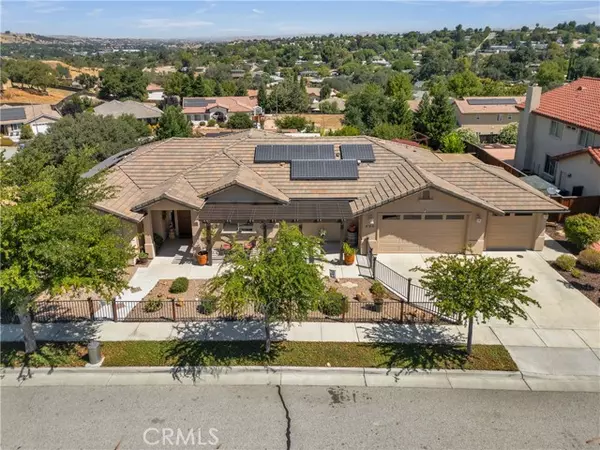 Paso Robles, CA 93446,654 Red Cloud Road