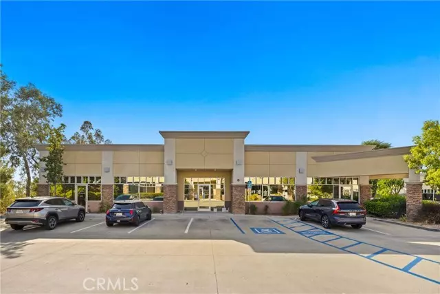 Valencia (santa Clarita), CA 91355,27875 Smyth Drive
