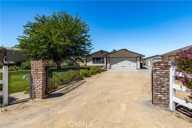 Paso Robles, CA 93446,5095 Whispering Oak Way