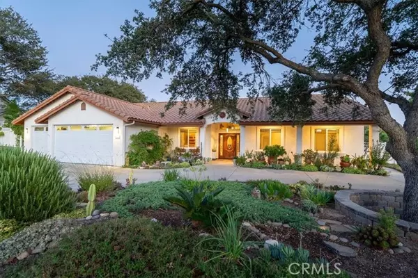 518 Grand Canyon Drive, Paso Robles, CA 93446