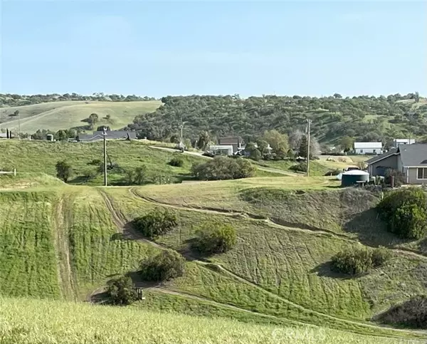 Paso Robles, CA 93446,0 Black Tail Place