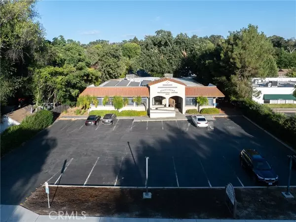 Atascadero, CA 93422,8575 Morro Road