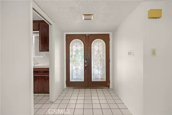 Bakersfield, CA 93309,2504 Sutton Place