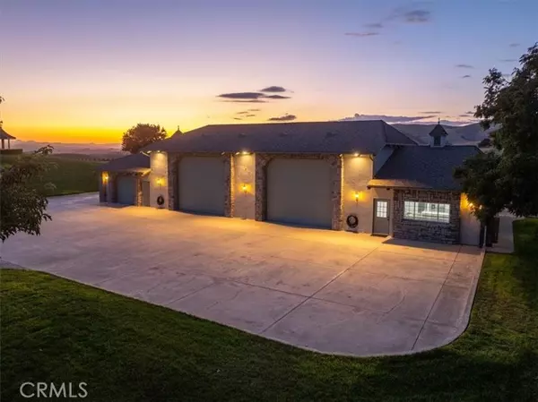 San Miguel, CA 93451,8283 Cross Canyons Road