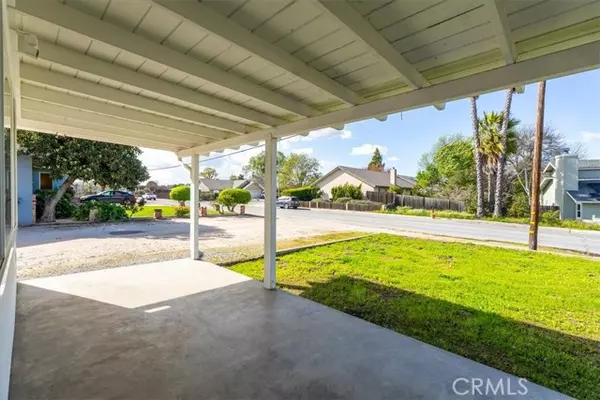 Templeton, CA 93465,561 Las Tablas Road