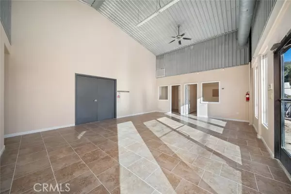 Paso Robles, CA 93446,741 Paso Robles