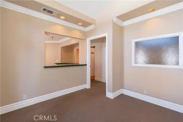 Paso Robles, CA 93446,1104 Vine