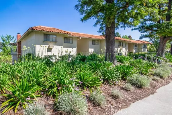 878 Via Mendoza #B, Laguna Woods, CA 92637