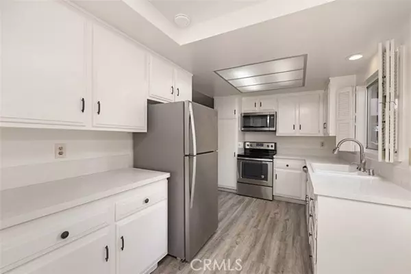 2401 Via Mariposa #3H, Laguna Woods, CA 92637