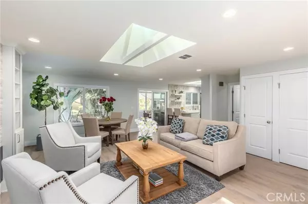 Laguna Woods, CA 92637,3140 Via Vista #A