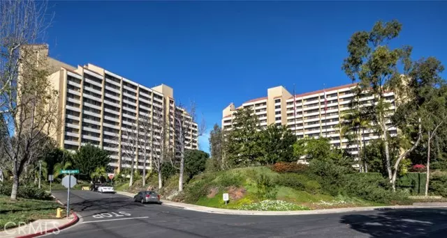 Laguna Woods, CA 92637,24055 Paseo Del Lago #604