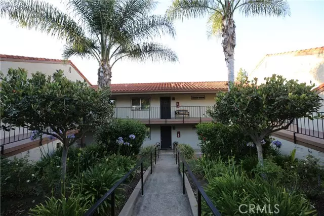 Laguna Woods, CA 92637,5490 Paseo Del Lago #B