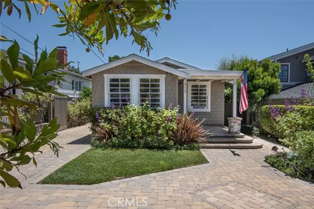 Laguna Beach, CA 92651,513 Oak Street