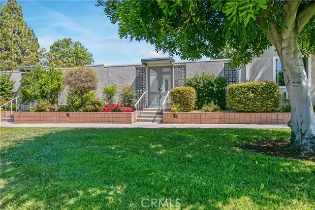 Laguna Woods, CA 92637,570 Avenida Sevilla #B