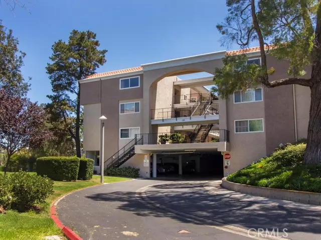 Laguna Woods, CA 92637,3499 Bahia Blanca #2D