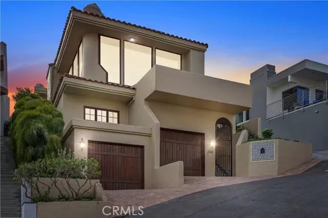 Laguna Beach, CA 92651,360 Pinecrest Drive