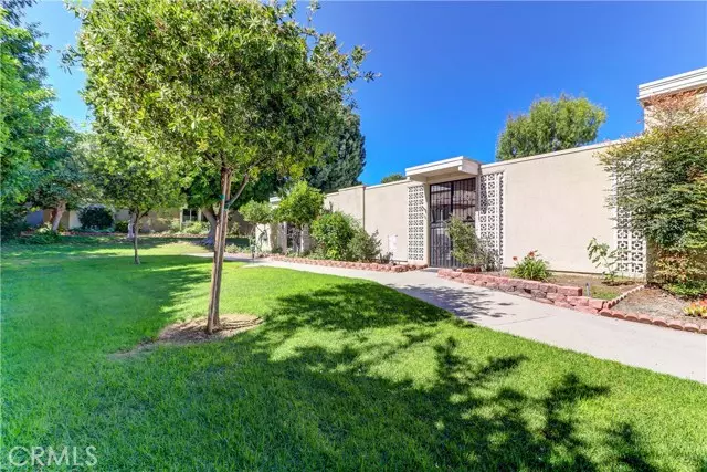 Laguna Woods, CA 92637,432 Avenida Sevilla #C