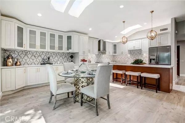 5394 Paseo Del Lago #B, Laguna Woods, CA 92637