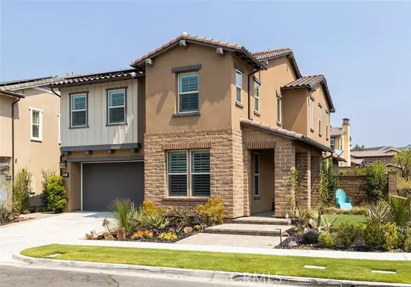 64 Ventada Street, Rancho Mission Viejo, CA 92694